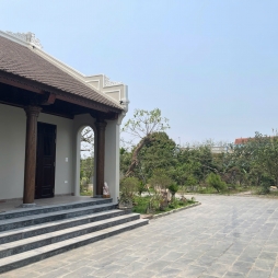 Ngói hài cổ màu nâu trầm Ngói hài cổ màu nâu trầm