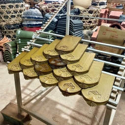 Ngói hài cổ men Hoàng Thổ Ngói hài cổ men Hoàng Thổ