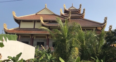 Ngói ống sứ tráng men