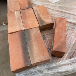 Gạch đinh không trát 150x300x30 (mm) màu Cam Đất hoả biến