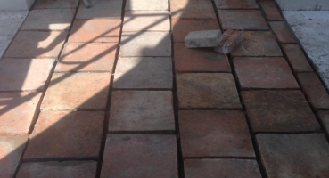 Gạch cổ Bát Tràng lát Đền Gióng Phù Đổng hinh 3