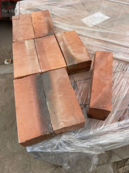Gạch đinh không trát 150x300x30 (mm) màu Cam Đất hoả biến 01