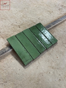 Gạch thẻ men xanh 01