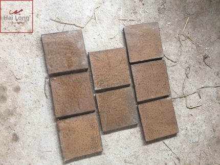 gach lat nen men nau gam Hai Long Tiles