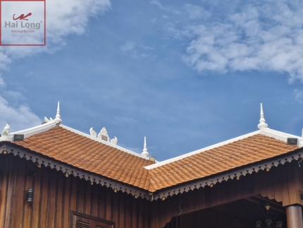 ngói vảy cá men cam