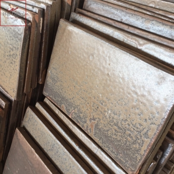 Gạch lát men cổ 300x200x15 mm 01